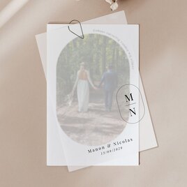 unieke trouwkaart met ovale foto en kalkomslag TA0110-2400032-15 1