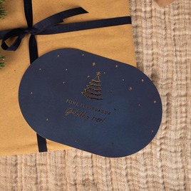 ovale kerstkaart met jaartal kerstboom en goudfolie TA1188-2600123-15 3