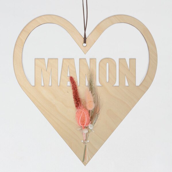 houten hart met naam en roze droogbloemen TA14810-2300003-15 1