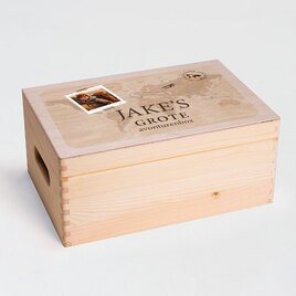 houten kist wereldkaart met naam en foto TA14822-2300005-15 1